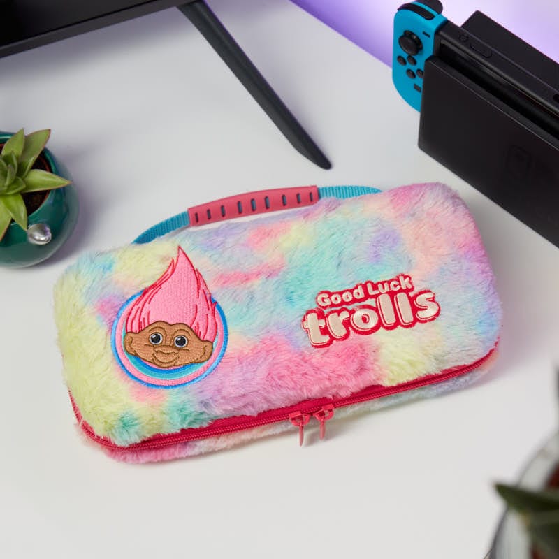 TROLLS シーツカバー 4点セット　新品 Official Good Luck Trolls Nintendo Switch Compatible Case | Numskull