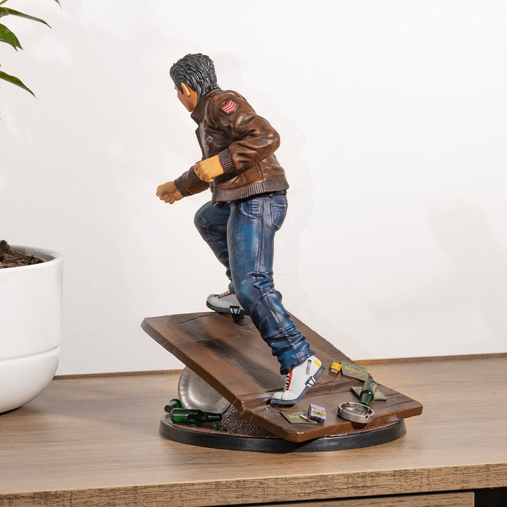 Official Shenmue 'Ryo Hazuki' Statue