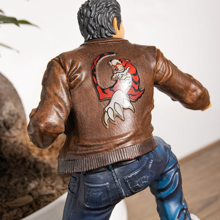 Official Shenmue 'Ryo Hazuki' Statue