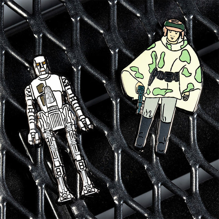 Pin Kings Official Star Wars Enamel Pin Badge Set 1.35 – 8D8 and Princess Leia Organa (in Combat Poncho)