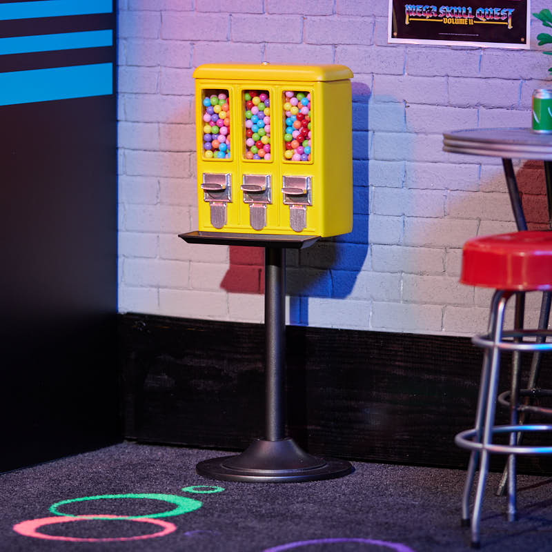 Quarter Machine Graphics Quarter Arcades: Quarter Scale Gumball Machine | Numskull