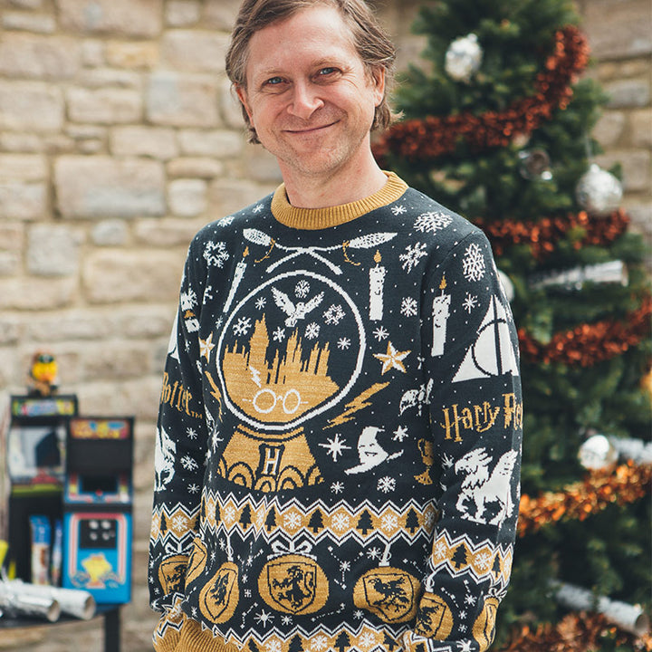 Official Harry Potter ‘Snow Globe Christmas’ Christmas Jumper / Ugly Sweater