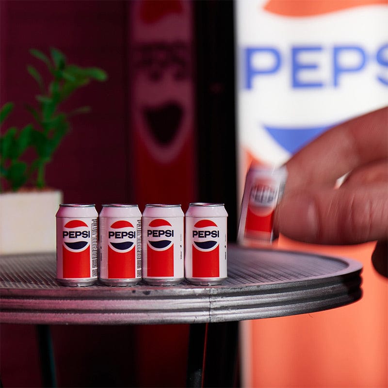 Official Quarter Arcade Pepsi USB Hub | Numskull