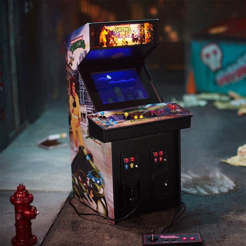 Official Teenage Mutant Ninja Turtles Quarter Size Arcade Cabinet (Exclusive Signed Collector&