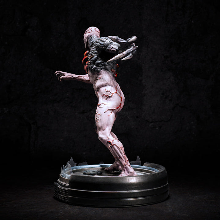 Official Resident Evil Tyrant T-002 Limited Edition Statue
