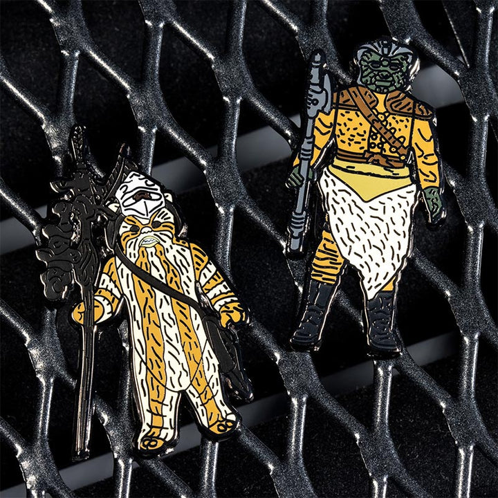 Pin Kings Official Star Wars Enamel Pin Badge Set 1.29 – Logray (Ewok Medicine Man) and Klaatu
