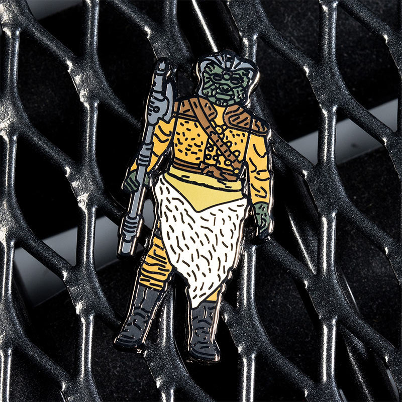 Pin Kings Official Star Wars Enamel Pin Badge Set 1.29 – Logray (Ewok Medicine Man) and Klaatu