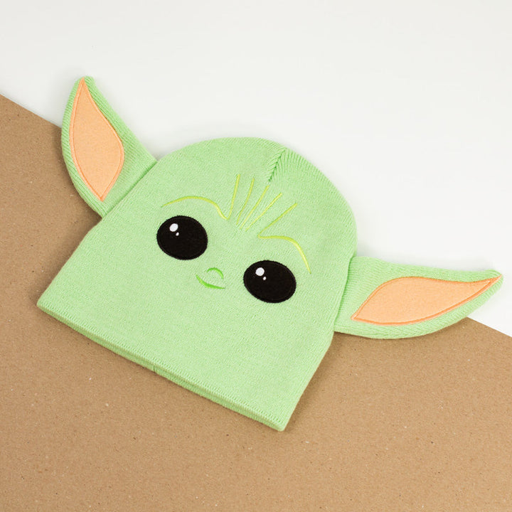 Official Star Wars The Mandalorian Grogu / Baby Yoda Gift Set (Beanie + Socks)